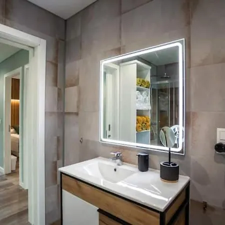 Novos Casa Queimadas Kır Evi *
