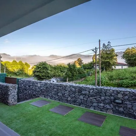 Novos Casa Queimadas Furnas (Azores)
